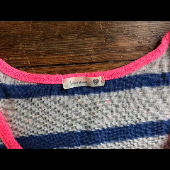 **Moved Closets** Striped tank top - Picture 5 of 5